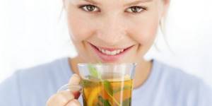 Чай для желудка и кишечника: польза и вред