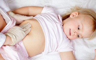 Что делать если у ребенка рвота и болит живот, при этом температура