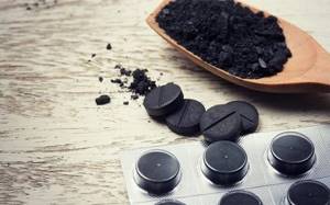 Активированный уголь при поносе у взрослых - как принимать при диарее