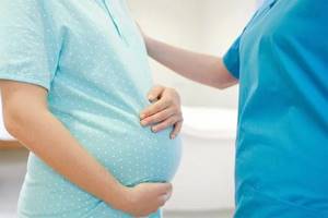 Тошнота и понос при беременности – причины и что делать?