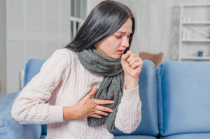 Болит желудок при вдохе: основные причины и методы лечения