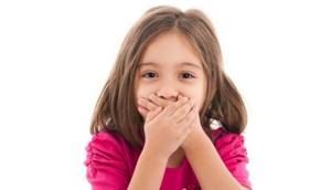 Запах изо рта у ребенка: причины, неприятно пахнет гнилью, запах мочи