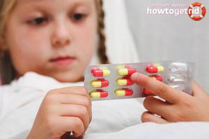Что дать ребенку при рвоте: лекарственные средства и народные рецепты