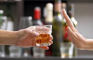 Почему после приема алкоголя, запоя, пьянок может начаться понос