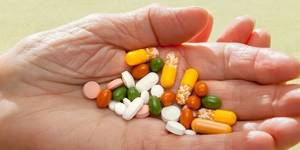 Послабляющие средства при запорах - как действуют слабительные препараты