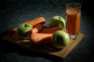Морковный сок: польза и вред употребления при язве желудка